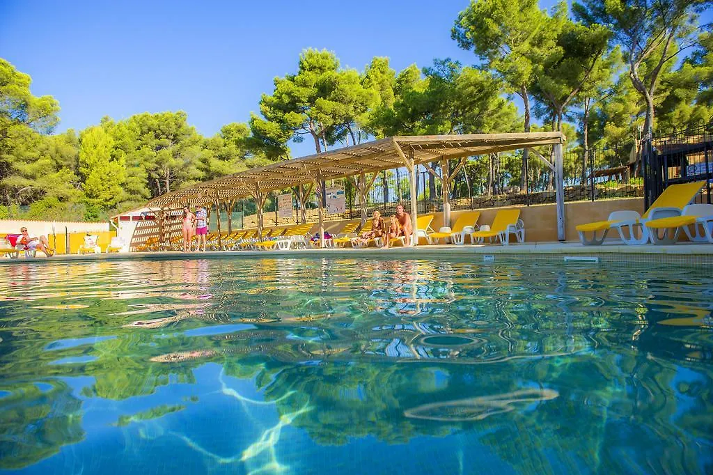 Camping Les Dauphins Hotel Saint-Cyr-sur-Mer